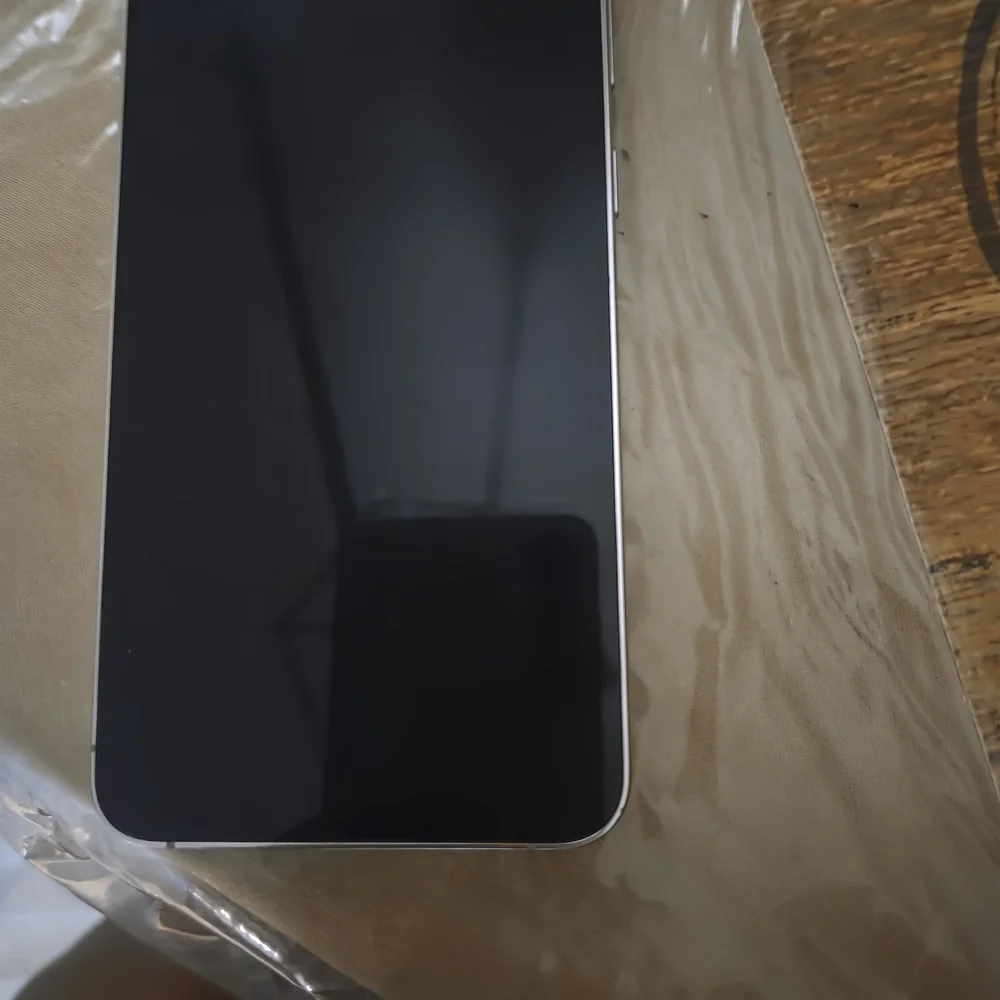 Smartphone with Gradient Display